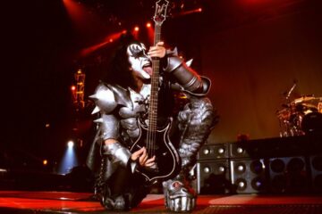 KISS — Dodger Stadium, Los Angeles, 1998