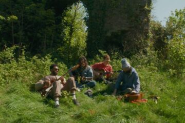 Big Thief — Session acoustique, Irlande, 2026